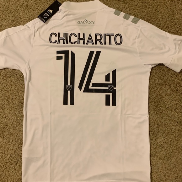 Official adidas L.A. Galaxy #14 Chicharito jersey - Picture 1 of 4